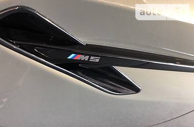 Седан BMW M5 2019 в Києві