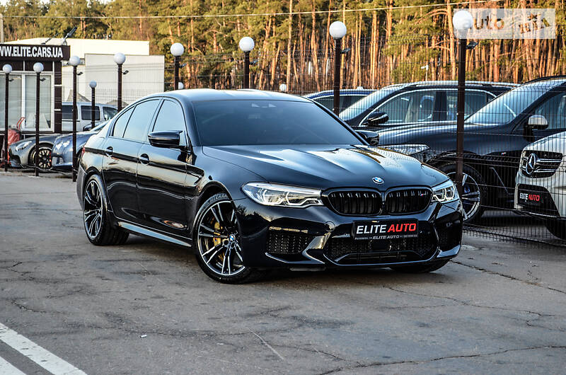 Седан BMW M5 2018 в Києві