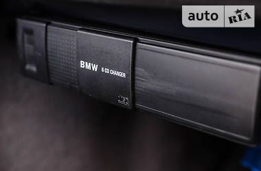 Седан BMW M5 2000 в 