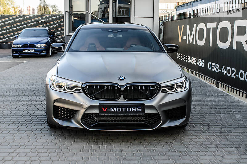 Седан BMW M5 2019 в Києві