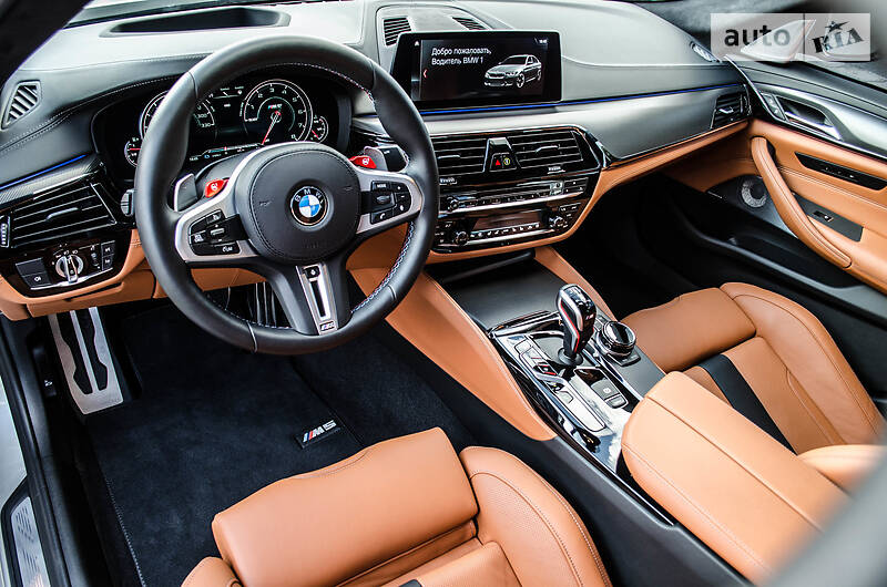 Седан BMW M5 2019 в Києві