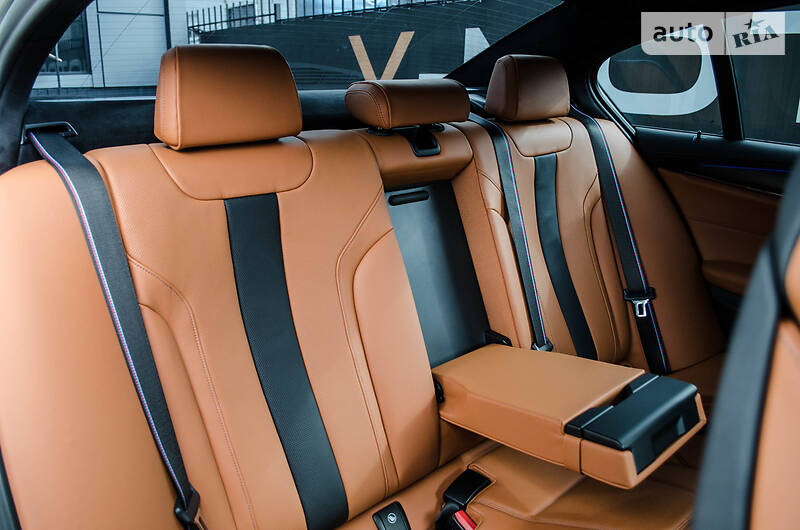 Седан BMW M5 2019 в Києві
