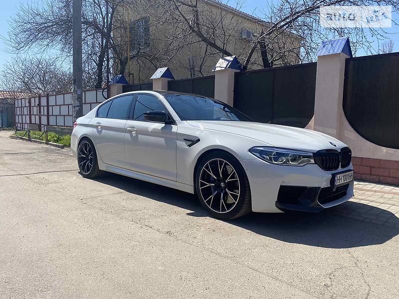 Седан BMW M5 2019 в Одессе