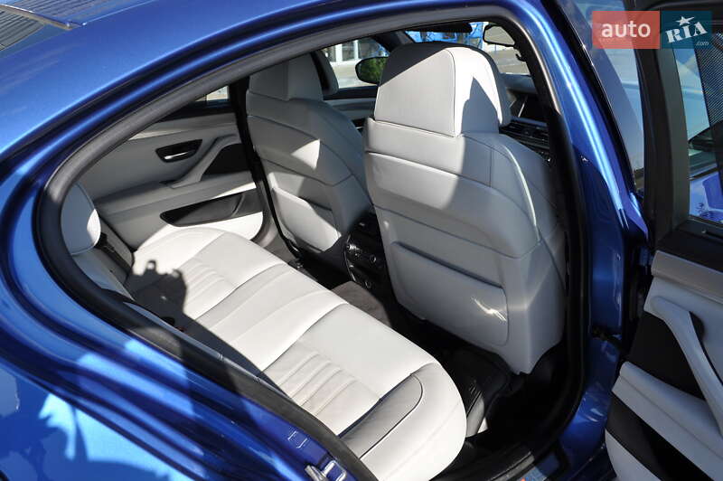 Седан BMW M5 2012 в Одесі фото 58 Седан BMW M5 2012 в Одесі