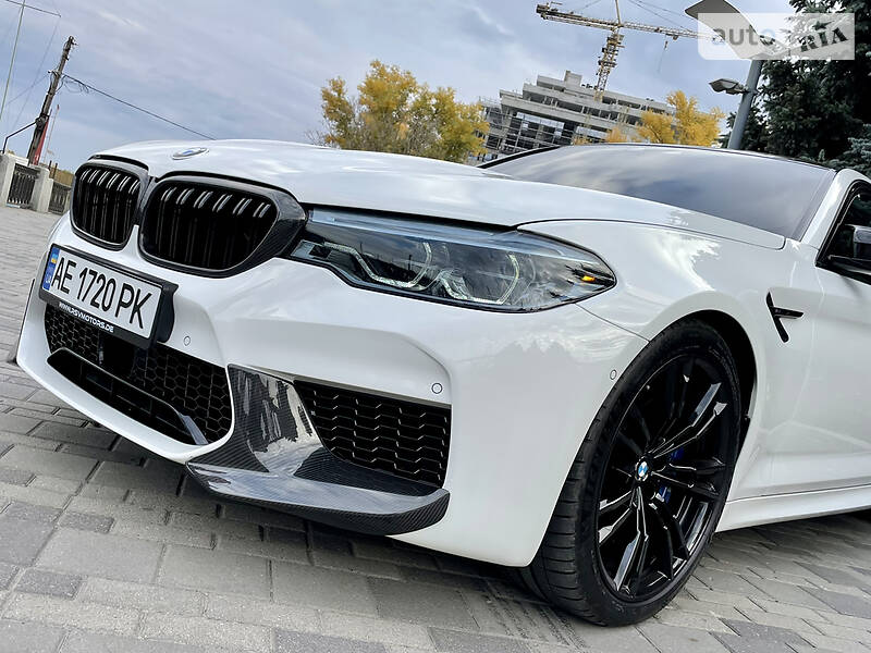 BMW M5 M5 COMPETITION