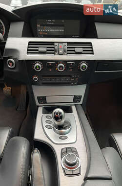 Седан BMW M5 2008 в Киеве