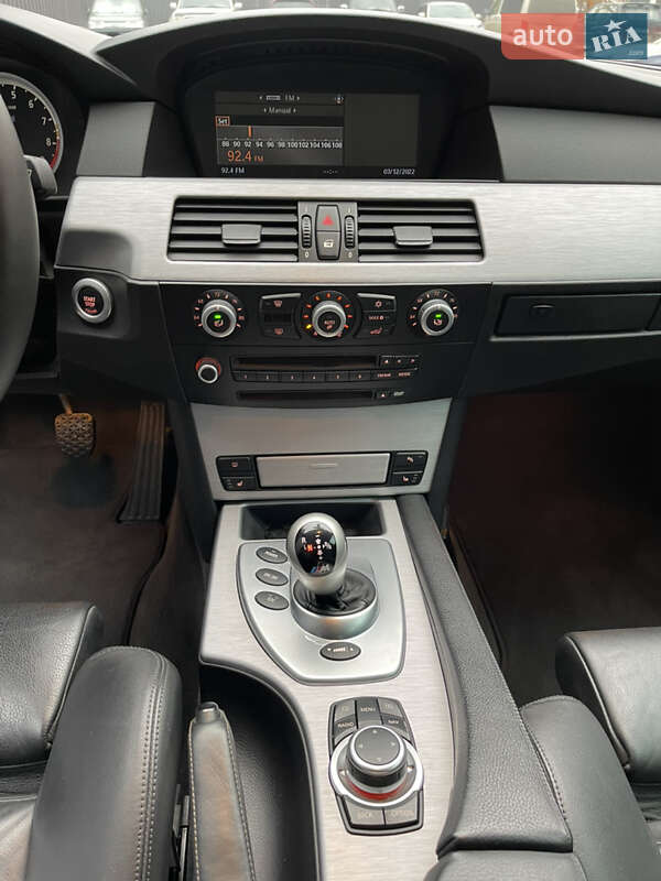 Седан BMW M5 2008 в Киеве