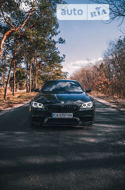 Седан BMW M5 2013 в Дніпрі