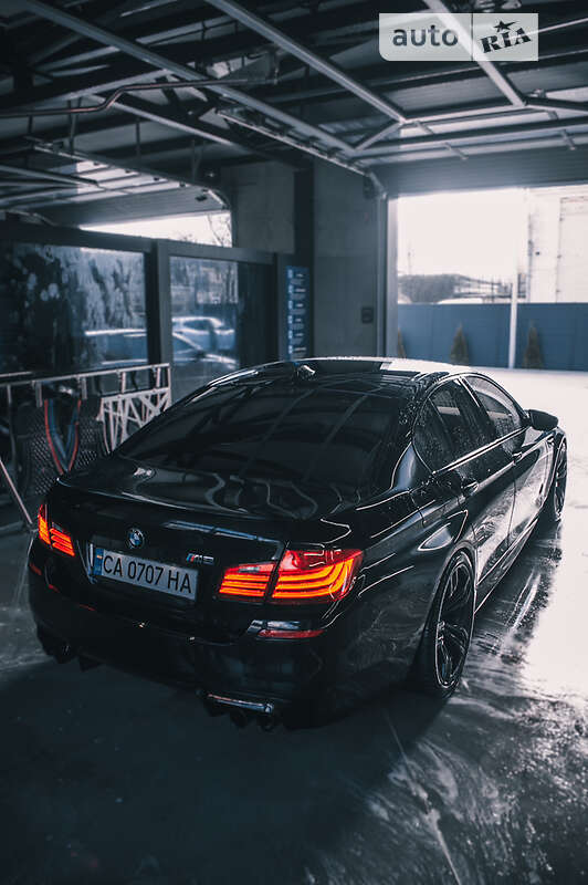 Седан BMW M5 2013 в Дніпрі