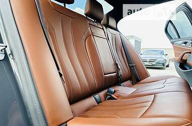 Седан BMW M5 2021 в 