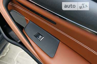 Седан BMW M5 2021 в 