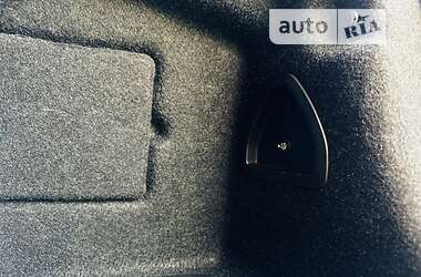 Седан BMW M5 2021 в 