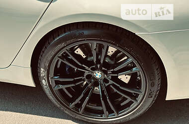 Седан BMW M5 2020 в 