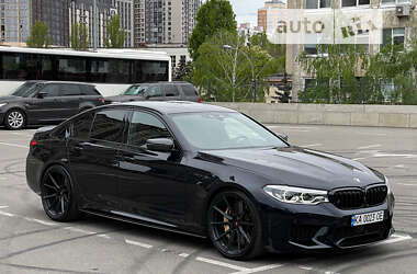 Седан BMW M5 2018 в 