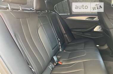 Седан BMW M5 2020 в 