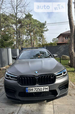 Седан BMW M5 2021 в Киеве