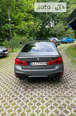 Седан BMW M5 2019 в Львові
