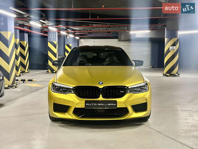 Седан BMW M5 2018 в Києві
