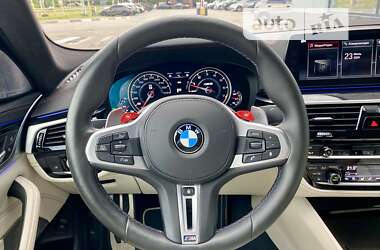 Седан BMW M5 2018 в 