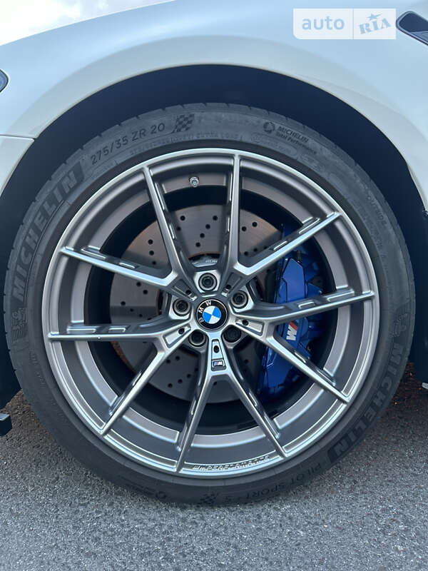 Седан BMW M5 2021 в Львові