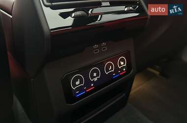 Седан BMW M5 2024 в 