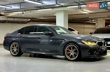 Седан BMW M5 2021 в Киеве