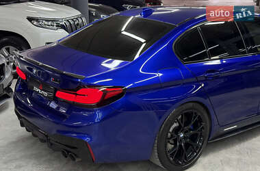 Седан BMW M5 2020 в 