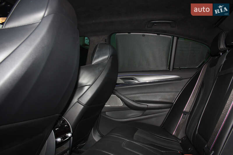 Седан BMW M5 2020 в Хмельницком