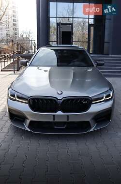 Седан BMW M5 2019 в 