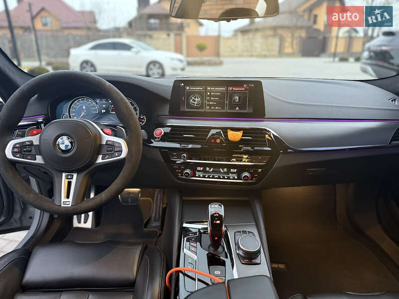 Седан BMW M5 2018 в Виннице