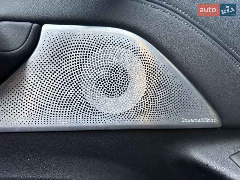 Седан BMW M5 2018 в Виннице