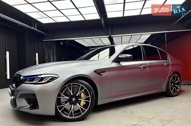 Седан BMW M5 2020 в 