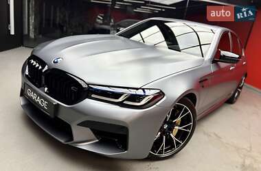 Седан BMW M5 2020 в 