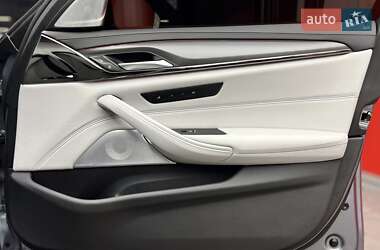 Седан BMW M5 2020 в 