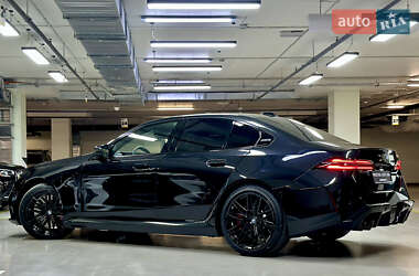 Седан BMW M5 2025 в 