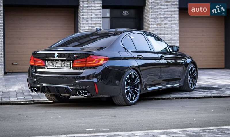 Седан BMW M5 2018 в Одессе