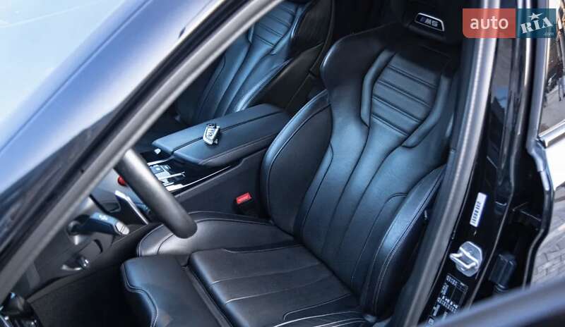 Седан BMW M5 2018 в Одессе