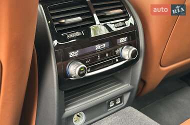 Седан BMW M5 2021 в 