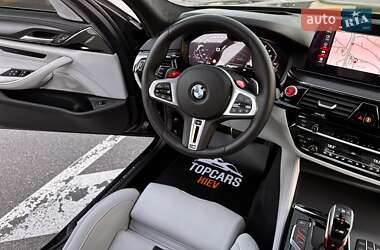 Седан BMW M5 2022 в 
