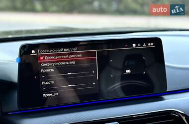 Седан BMW M5 2022 в 