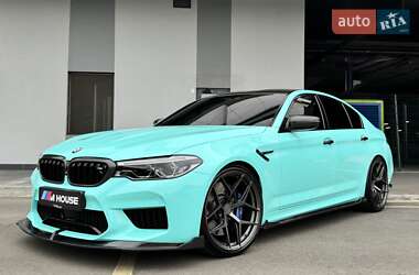 Седан BMW M5 2019 в Киеве