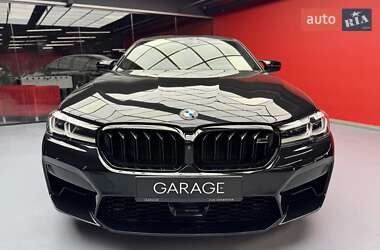 Седан BMW M5 2019 в 
