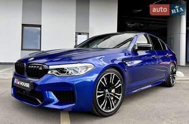 Седан BMW M5 2019 в Киеве