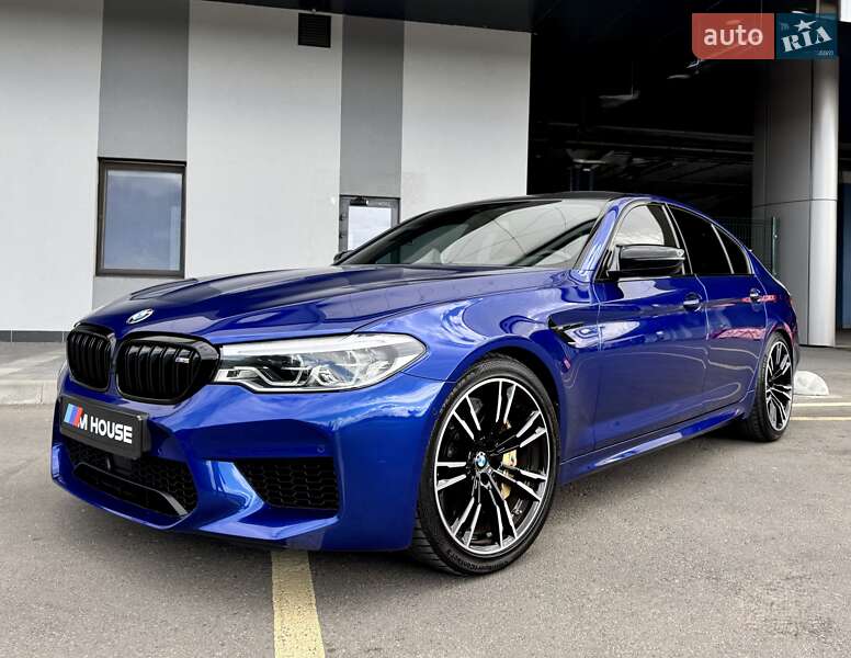 Седан BMW M5 2019 в 