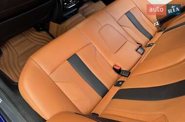 Седан BMW M5 2019 в 