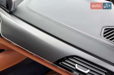 Седан BMW M5 2019 в 