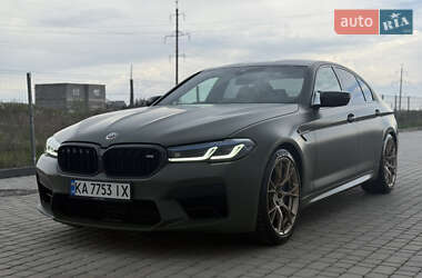 Седан BMW M5 2020 в 