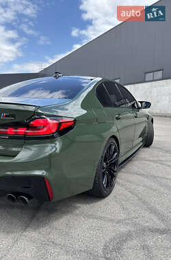 Седан BMW M5 2019 в 