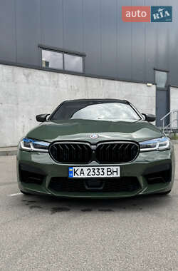 Седан BMW M5 2019 в 