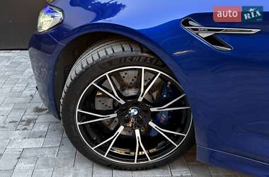 Седан BMW M5 2019 в 